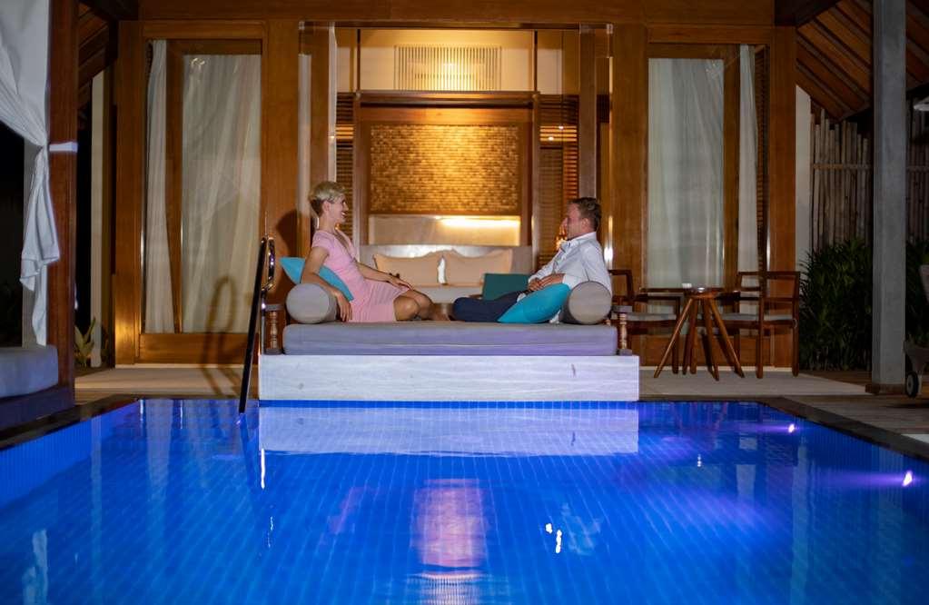 Furaveri Island Resort And Spa Muravandhoo Habitación foto